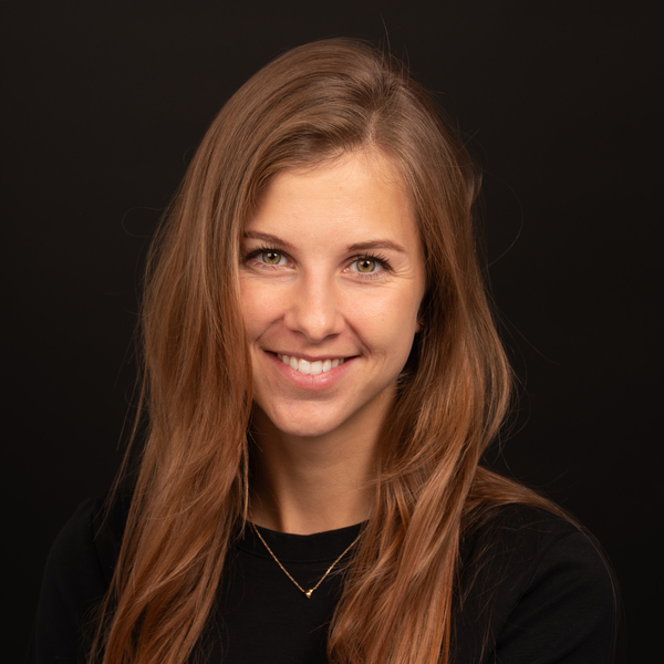 MDDr. Nikola Celerýnová – záchovná stomatologie, reendodoncie s mikroskopem, dětská stomatologie